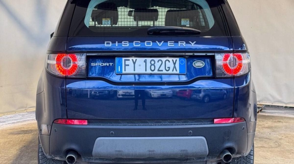 Immagine 3 di LAND ROVER Discovery Sport  2.0 td4 pure business edition awd 150cv auto my19