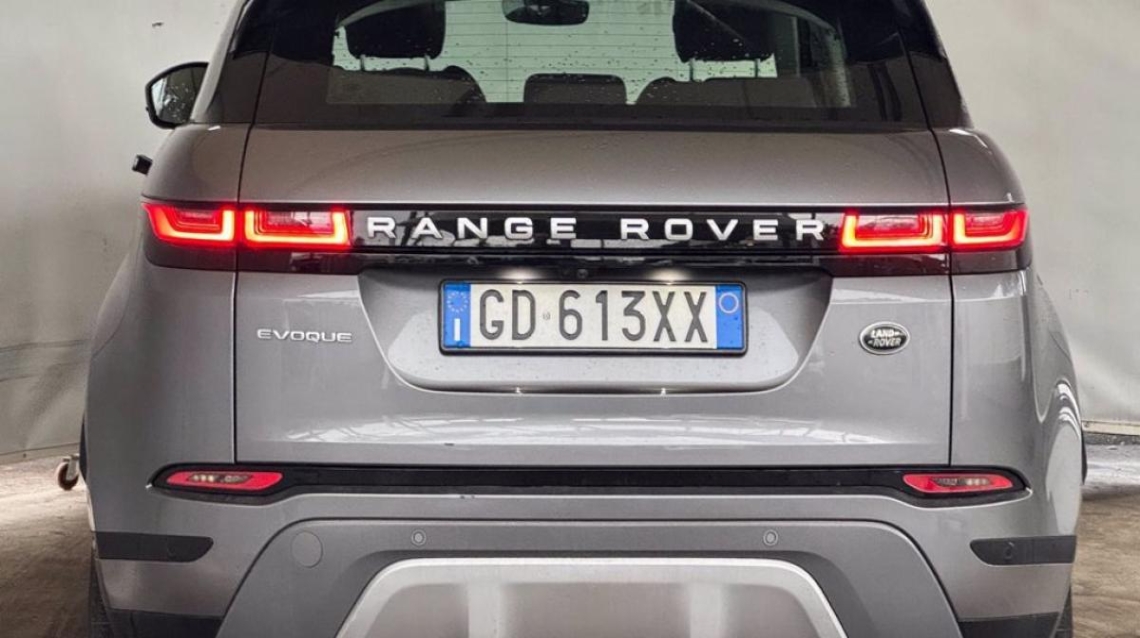 Immagine 3 di LAND ROVER Range Rover Evoque Evoque 2.0d i4 mhev r-dynamic s awd 163cv auto