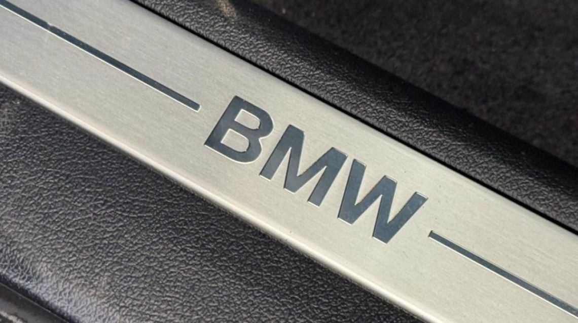 Immagine 20 di BMW Serie 1 118d sport auto